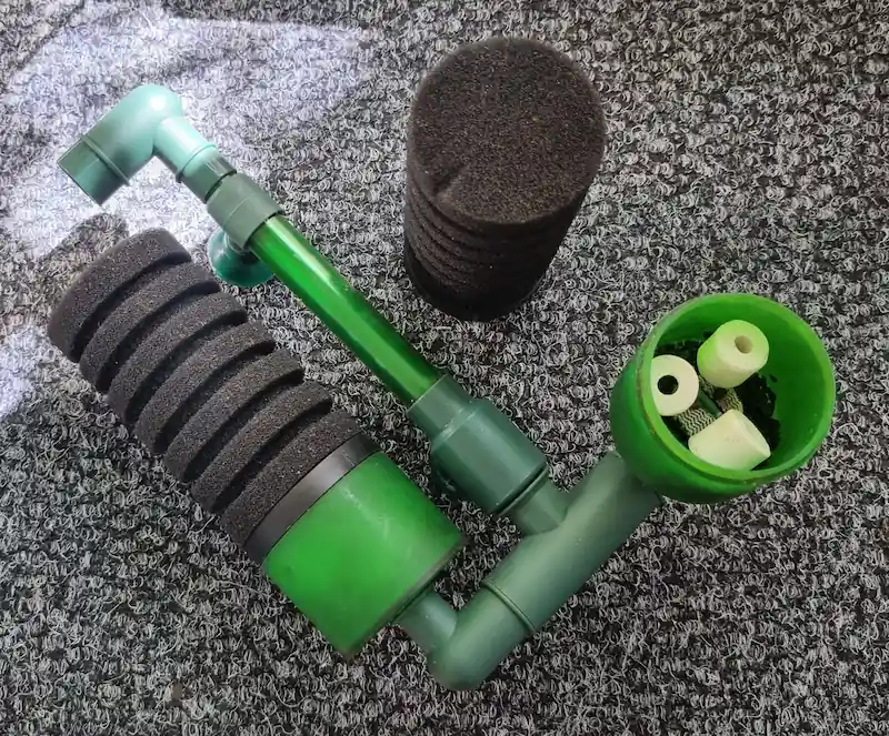 Sponge filter with ceramic rings